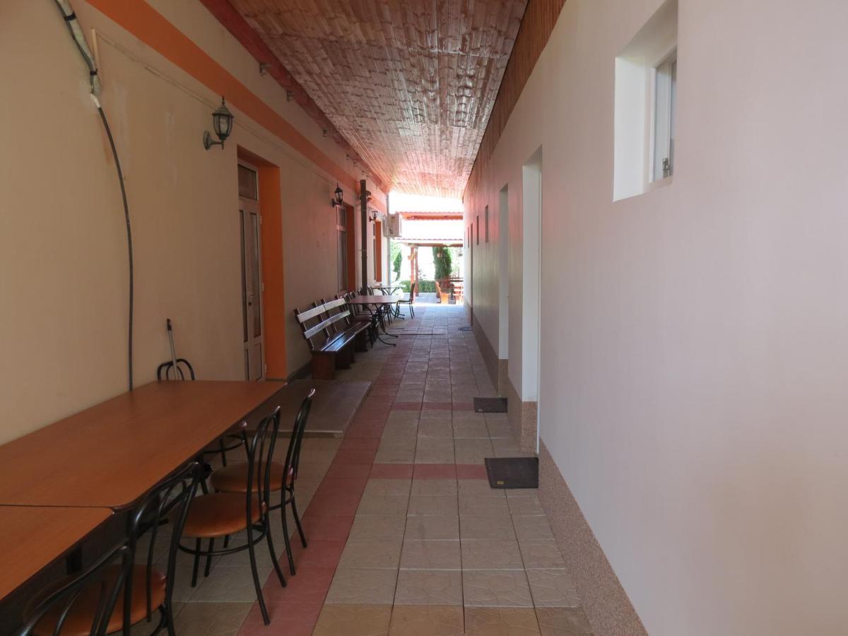 Pensiunea Cetina Brad  Esterno foto
