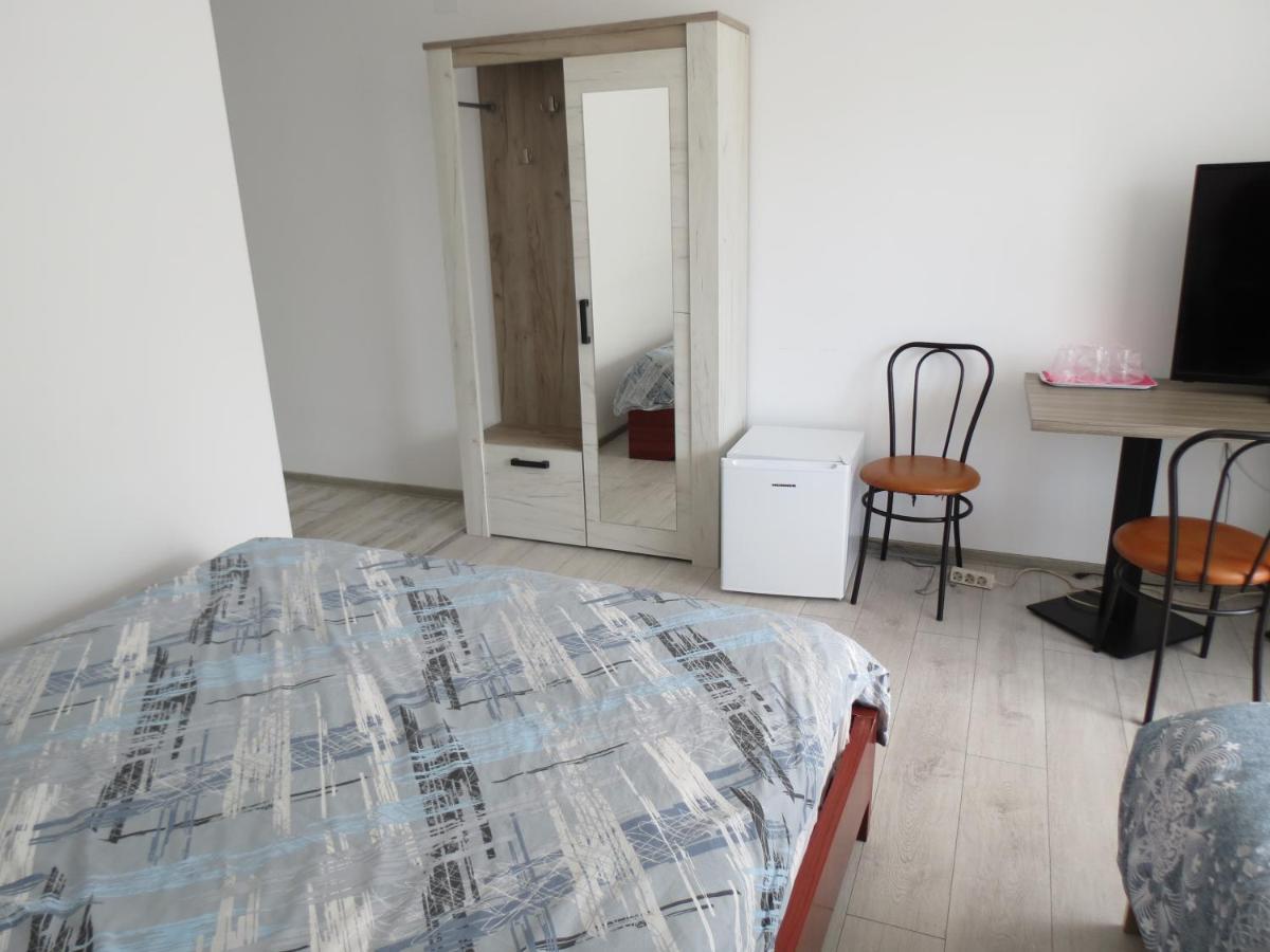 Pensiunea Cetina Brad  Esterno foto